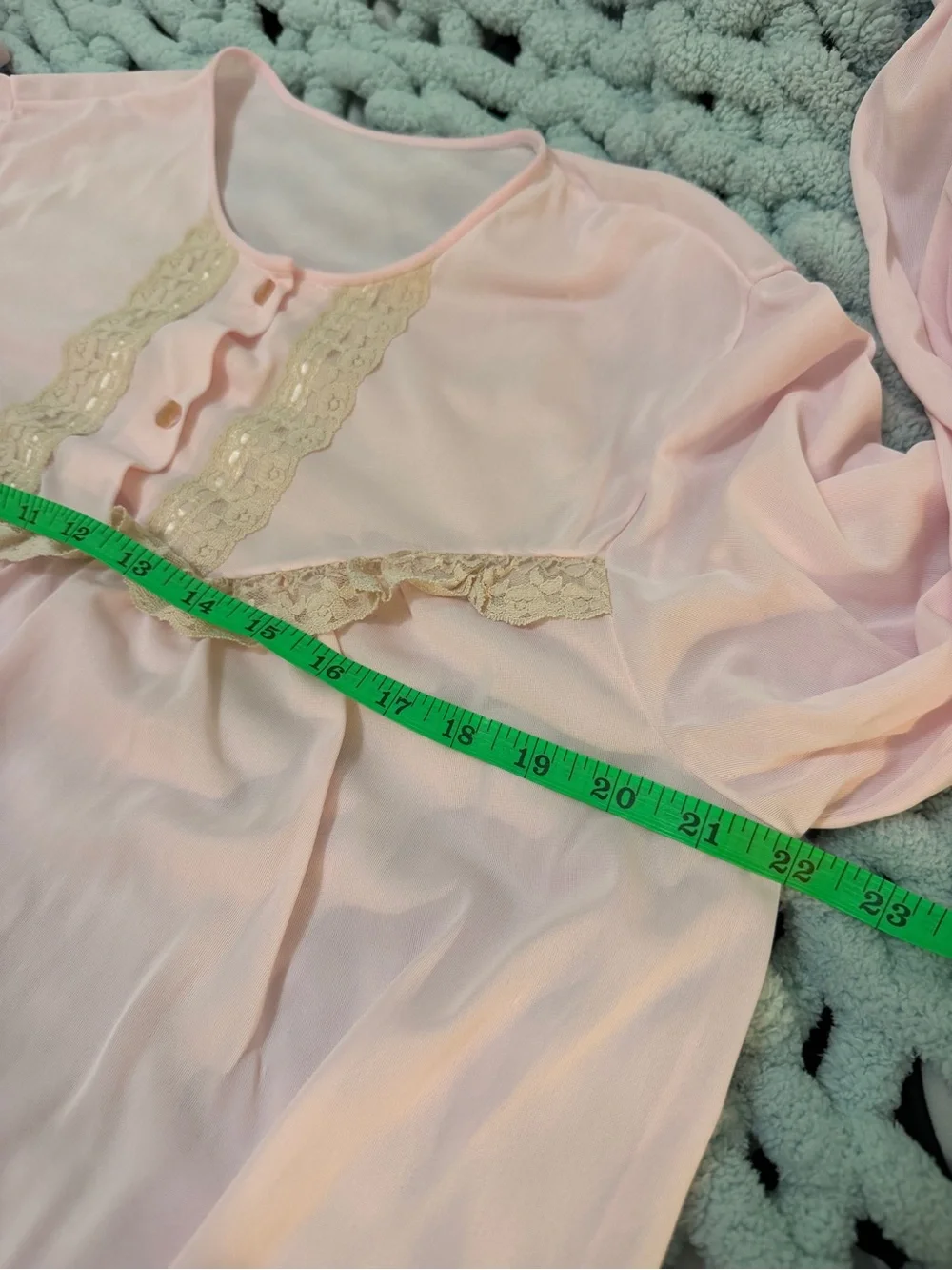 Vintage Gilead Long Pink Lace-Trim Women's Nightgown Large